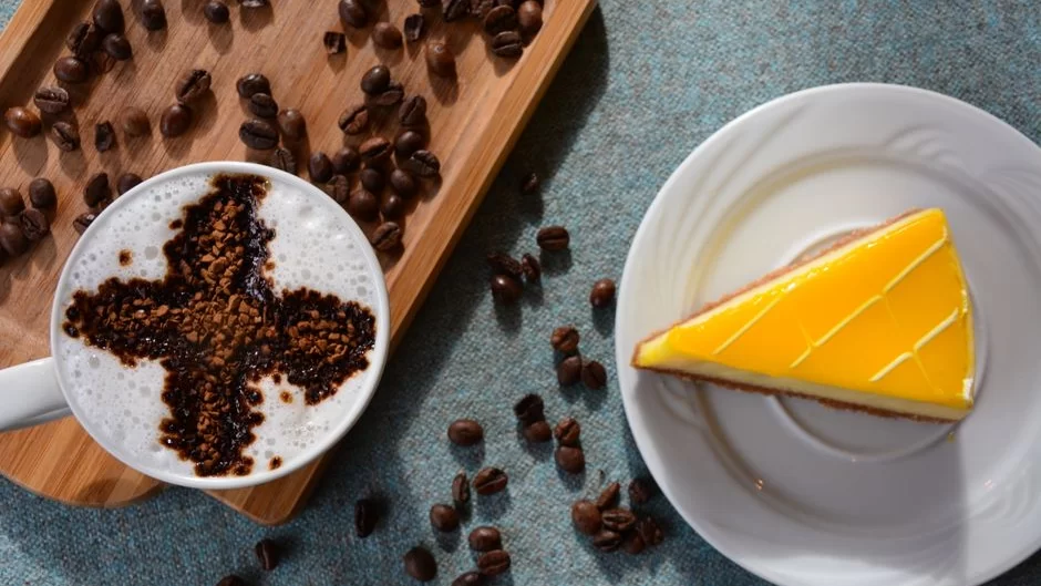 Coffee Bean & Tea Leaf coffee packaging